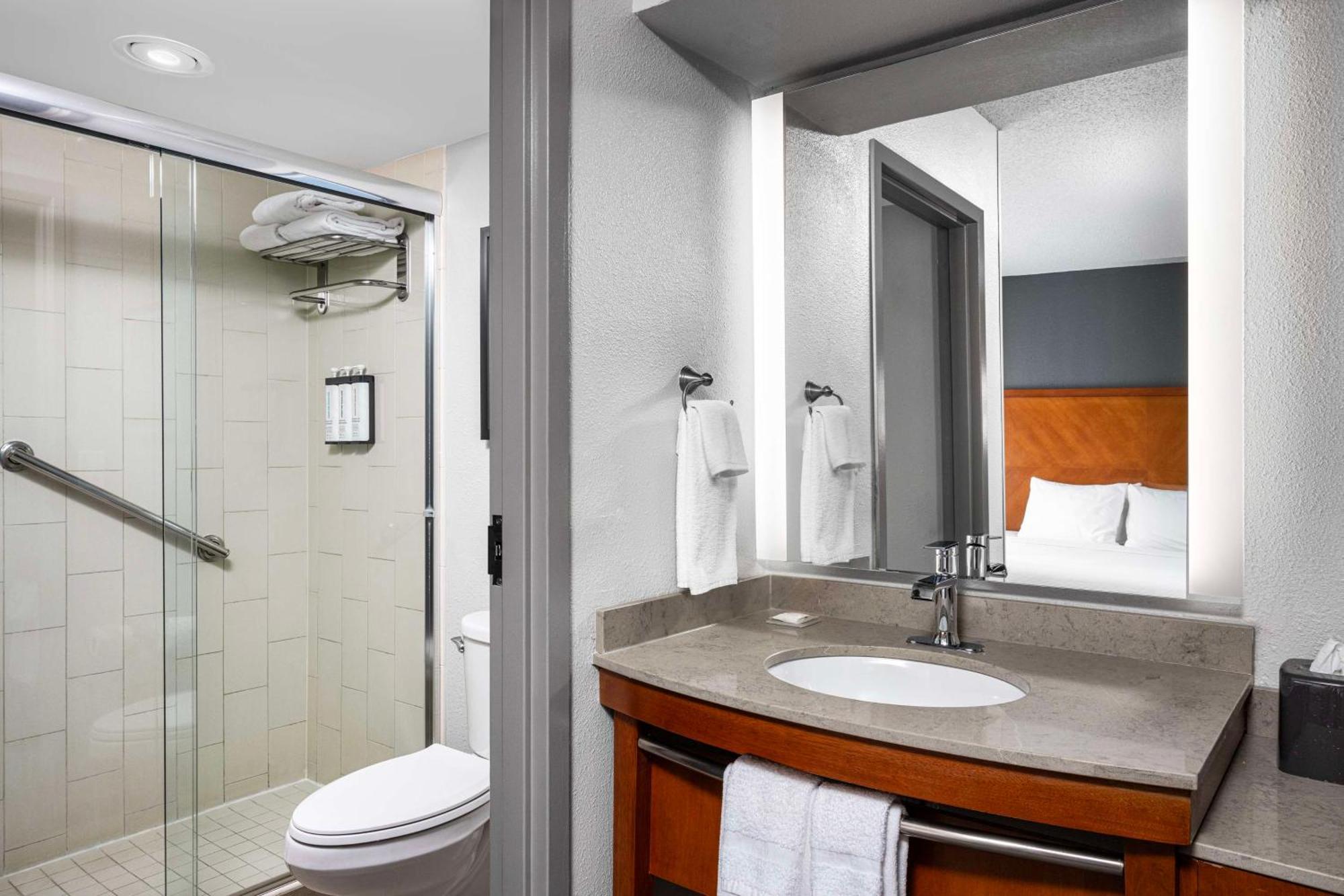 Hyatt Place Detroit/Utica Zewnętrze zdjęcie