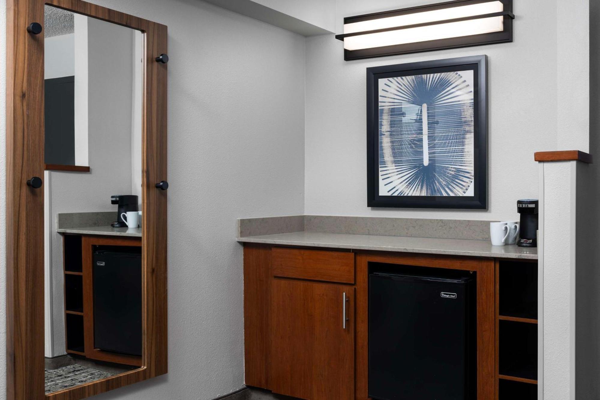 Hyatt Place Detroit/Utica Zewnętrze zdjęcie