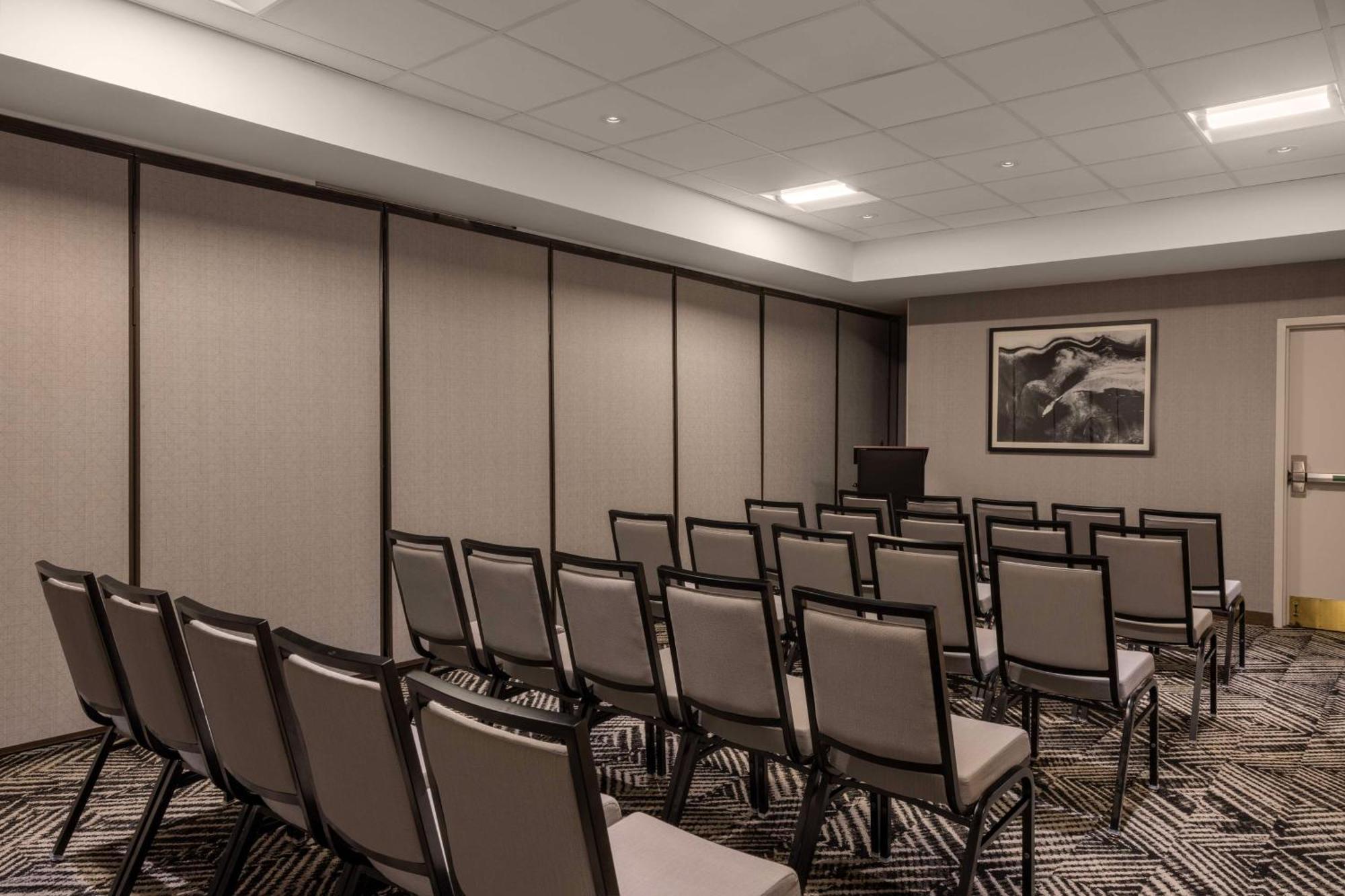 Hyatt Place Detroit/Utica Zewnętrze zdjęcie